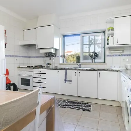 Liv In By Ericeira Santo Isidoro